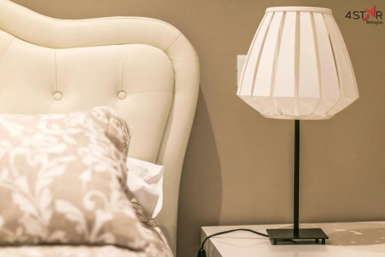 4 Star Two Towers Apartment Bologna