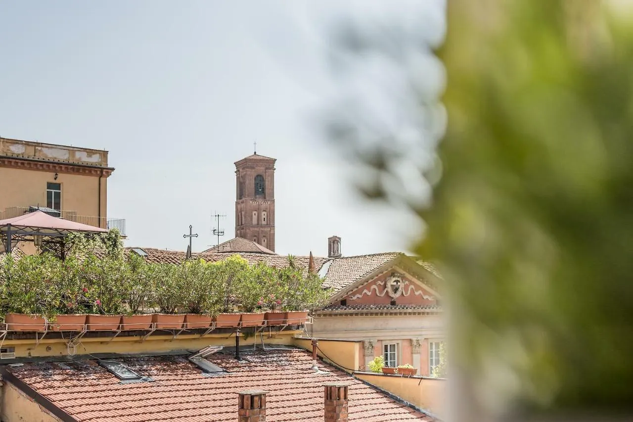 4 Star Two Towers Apartment Bologna Italy